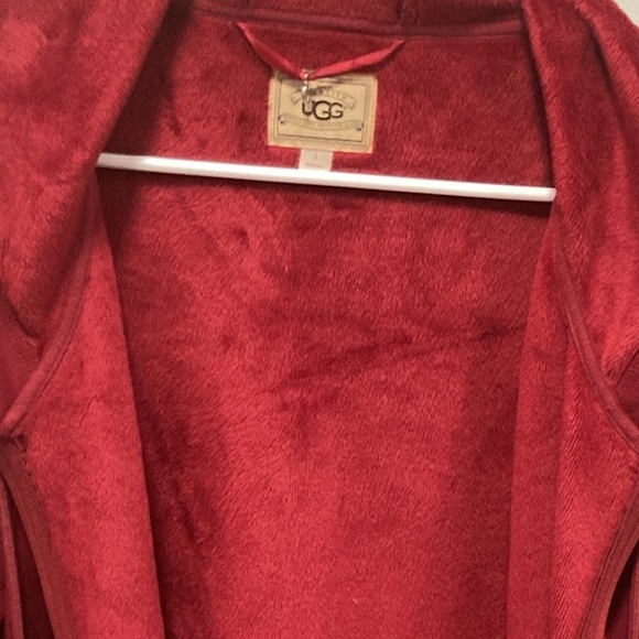 UGG maroon jacket - Picture 3 of 12